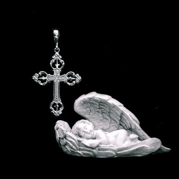 stříbrný přívěsek amulet byzantský kříž