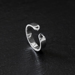 stříbrný prsten s možností rytiny